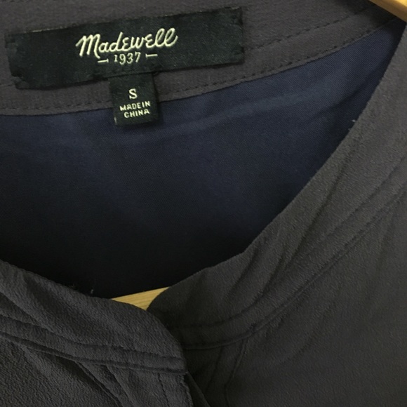 Silk button down dress - Picture 4 of 5